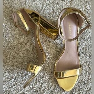 Madden Girl BEELLA Gold Block Heel Sandals SZ 7.5
